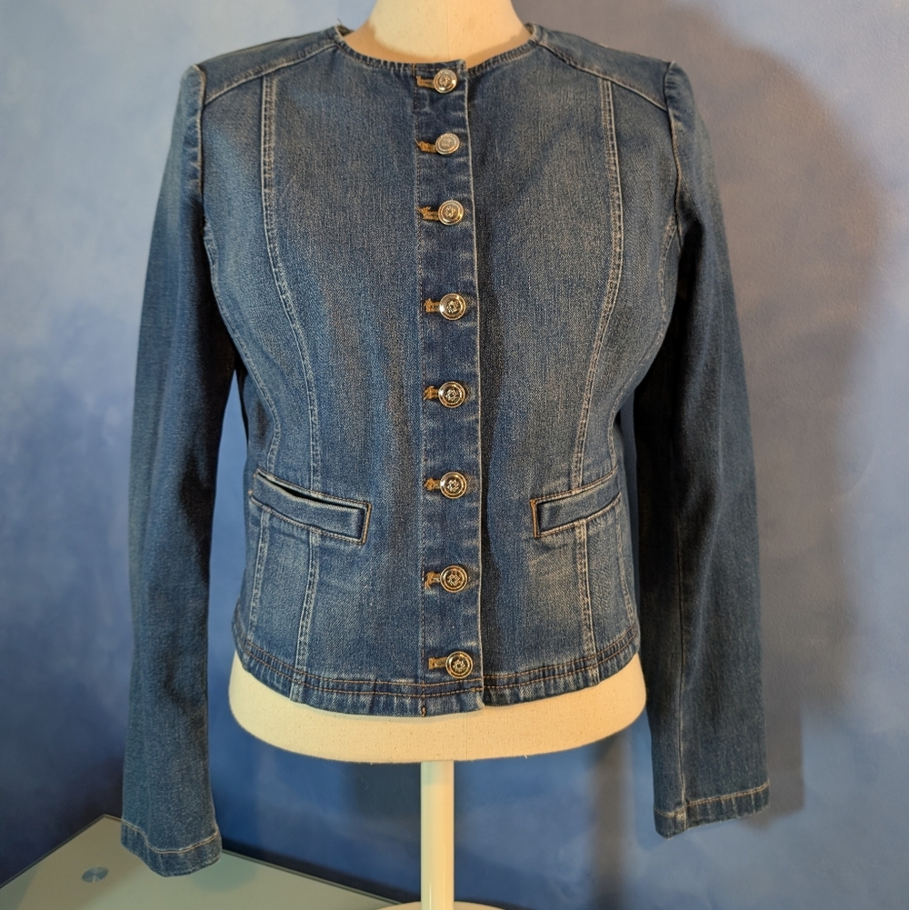 White House Black Market Blue Denim Jacket - Picture 3 of 9